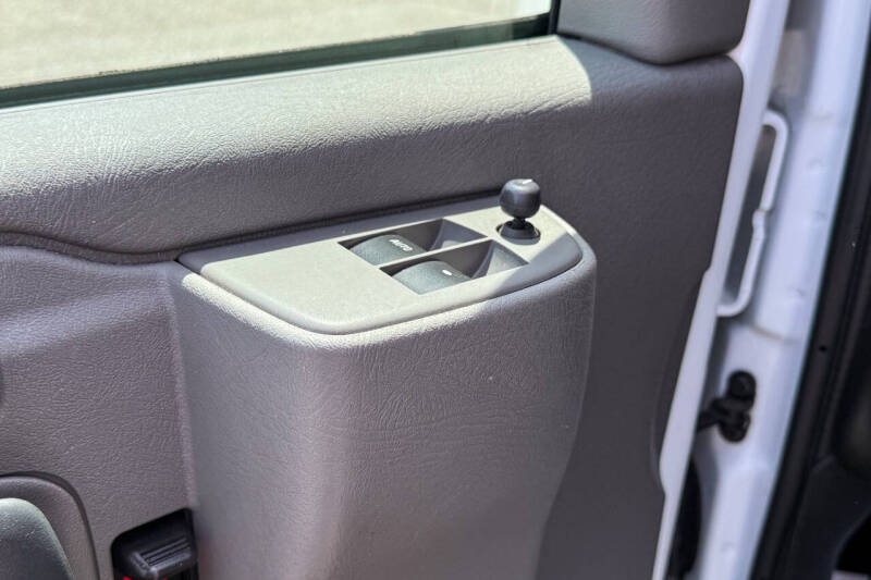 2023 GMC Savana 2500