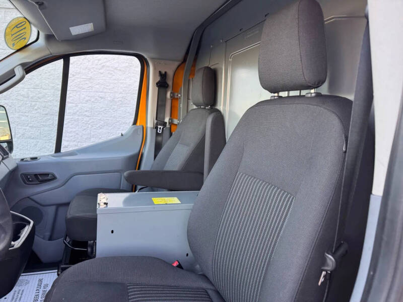 2019 Ford Transit 250