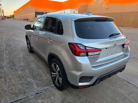 2024 Mitsubishi Outlander Sport SE