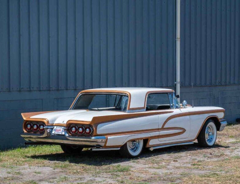 1960 Ford Thunderbird