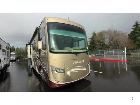 2017 Freightliner XCS Chassis