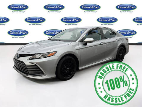 2022 Toyota Camry Hybrid LE