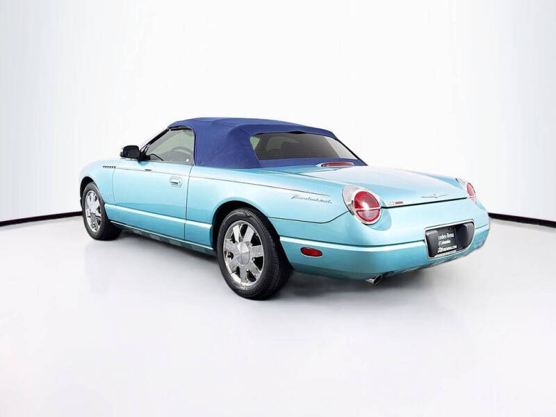 2002 Ford Thunderbird Deluxe