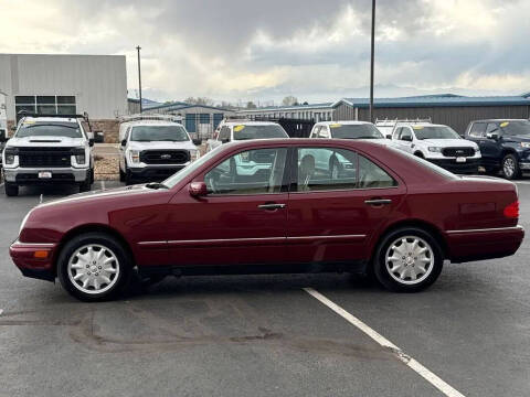 1999 Mercedes-Benz E-Class E 320