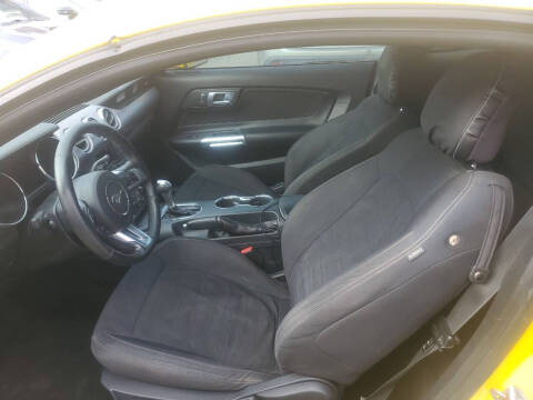 2015 Ford Mustang EcoBoost Premium