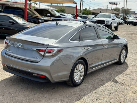 2017 Hyundai Sonata Hybrid SE