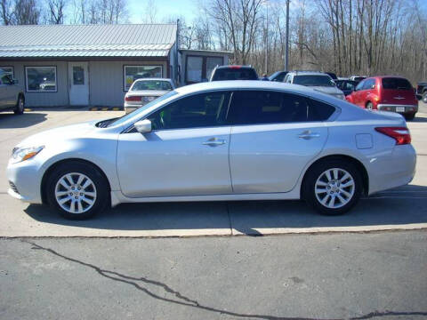 2017 Nissan Altima for sale at H&L MOTORS, LLC in Warsaw IN