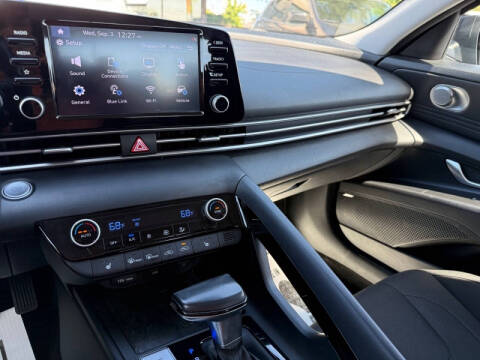 2021 Hyundai Elantra