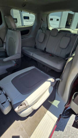 2020 Chrysler Pacifica Touring L