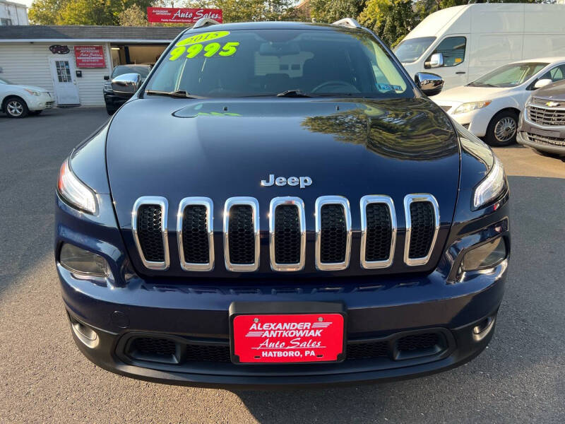 2015 Jeep Cherokee null photo 3