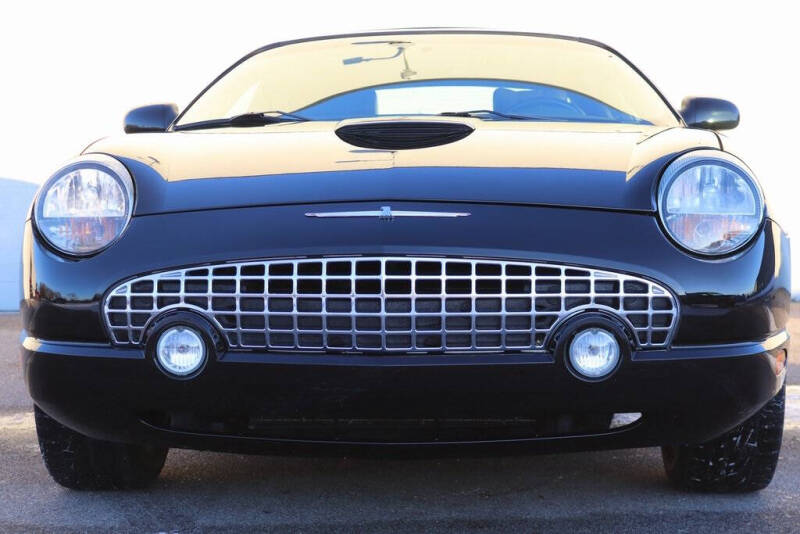 2002 Ford Thunderbird Deluxe