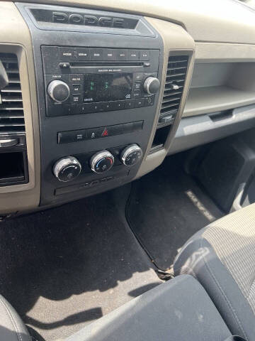 2012 RAM 1500 ST