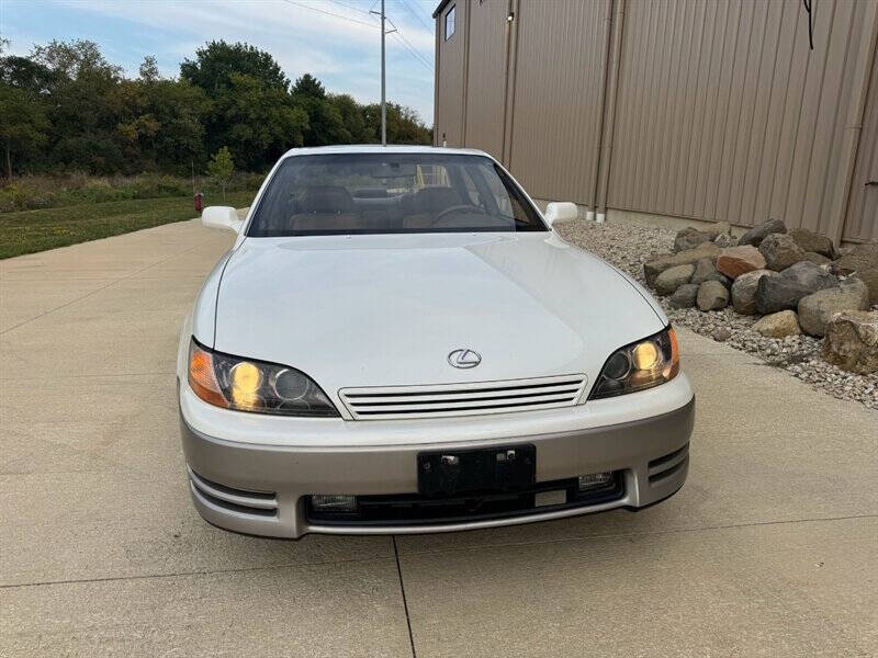 1995 Lexus ES null photo 17