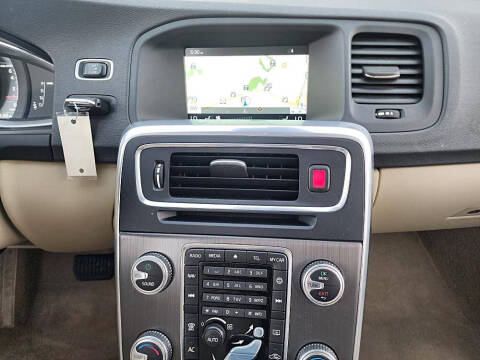 2016 Volvo S60 T5 Drive-E Premier