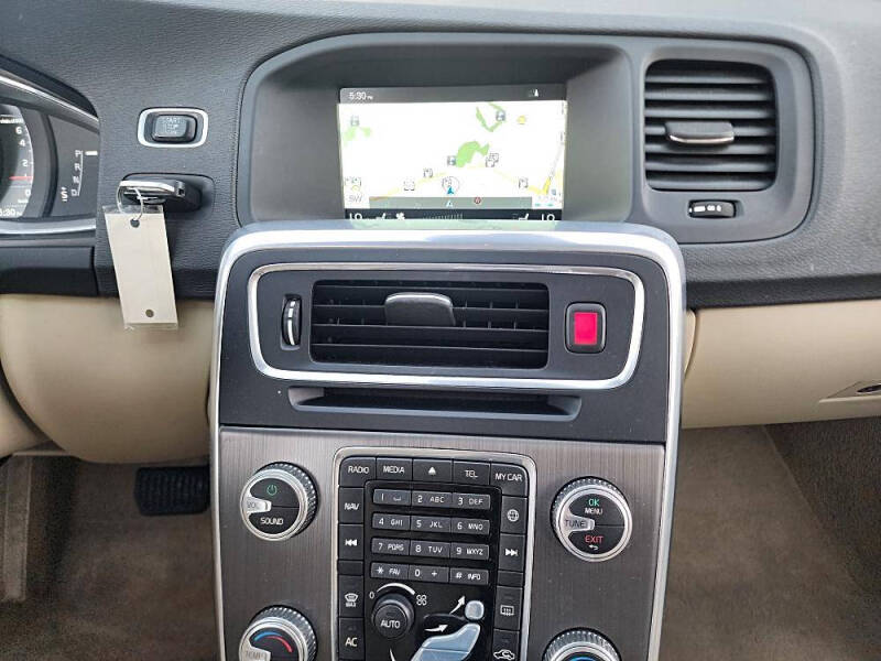 2016 Volvo S60 T5 Drive-E Premier