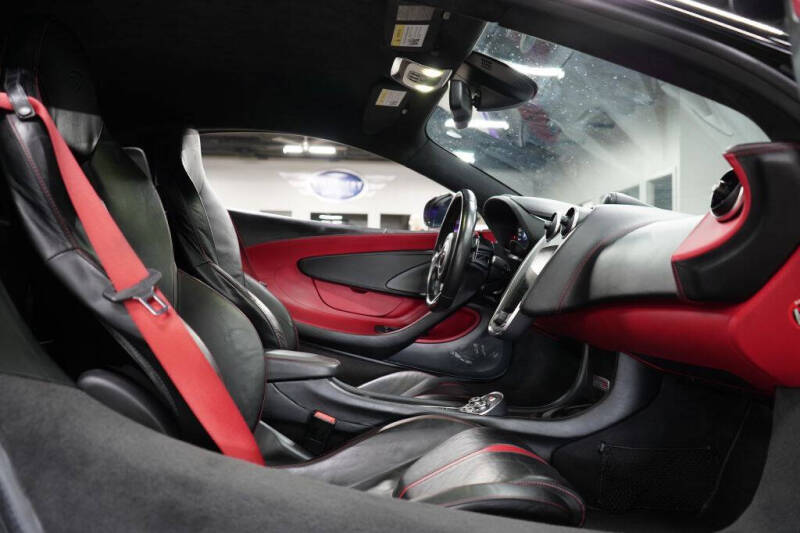 2017 McLaren 570S