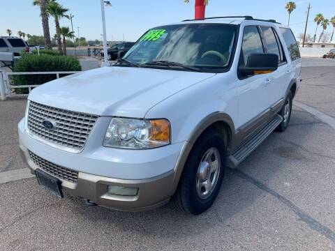 2004 Ford Expedition for sale at JJ's Adobe Auto Inc in Casa Grande AZ