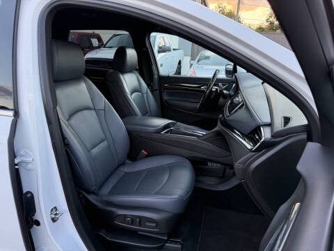 2022 Buick Enclave Essence