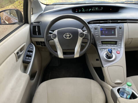 2012 Toyota Prius Two
