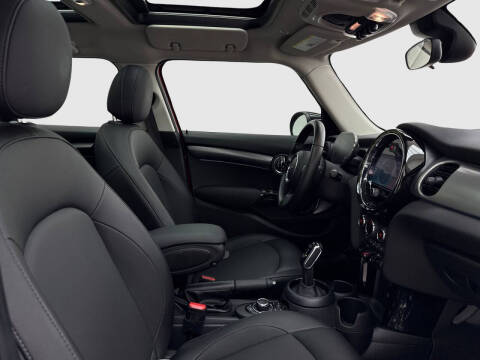2023 MINI Hardtop 4 Door Cooper