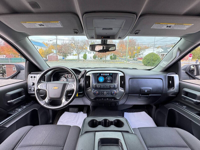 2019 Chevrolet Silverado 1500 LD LT photo 24