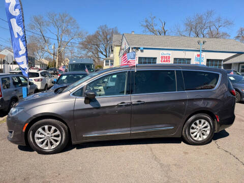 2019 Chrysler Pacifica Touring L