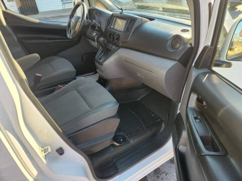 2021 Nissan NV200 SV