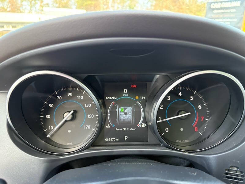 2017 Jaguar F-PACE 35t Prestige