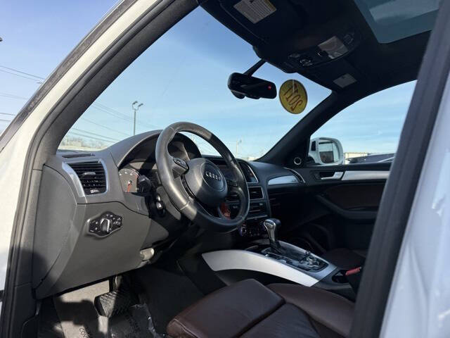 2017 Audi Q5 2.0T quattro Premium Plus