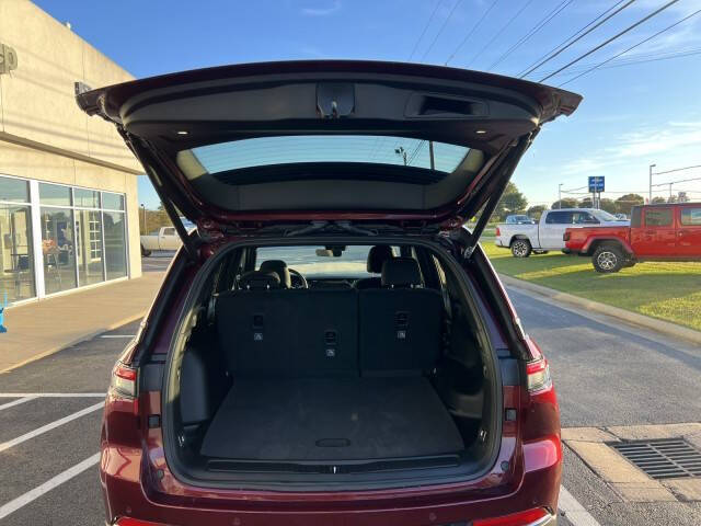 2025 Jeep Grand Cherokee Laredo X