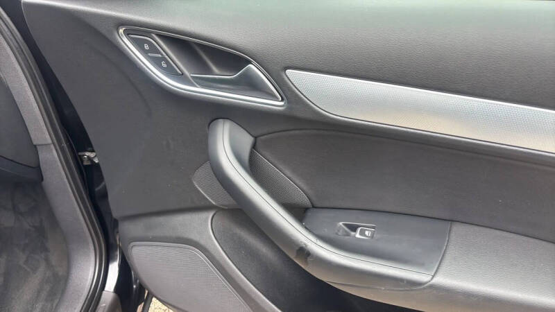 2016 Audi Q3 2.0T quattro Premium Plus