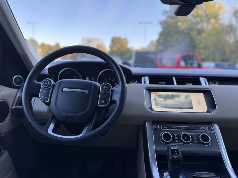 2017 Land Rover Range Rover Sport SE