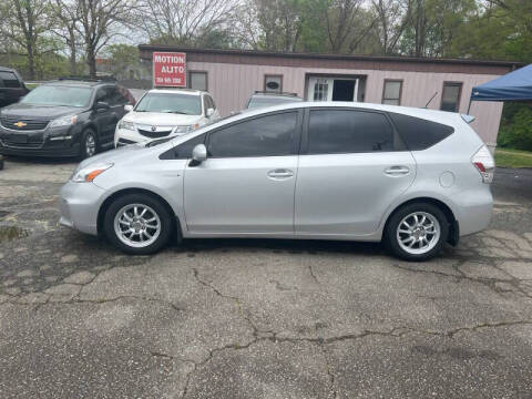 2012 Toyota Prius v Two