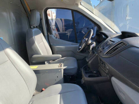 2017 Ford Transit 150