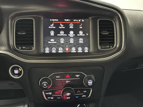 2017 Dodge Charger SXT