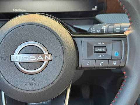 2025 Nissan Kicks SR