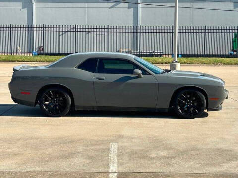 2018 Dodge Challenger SXT