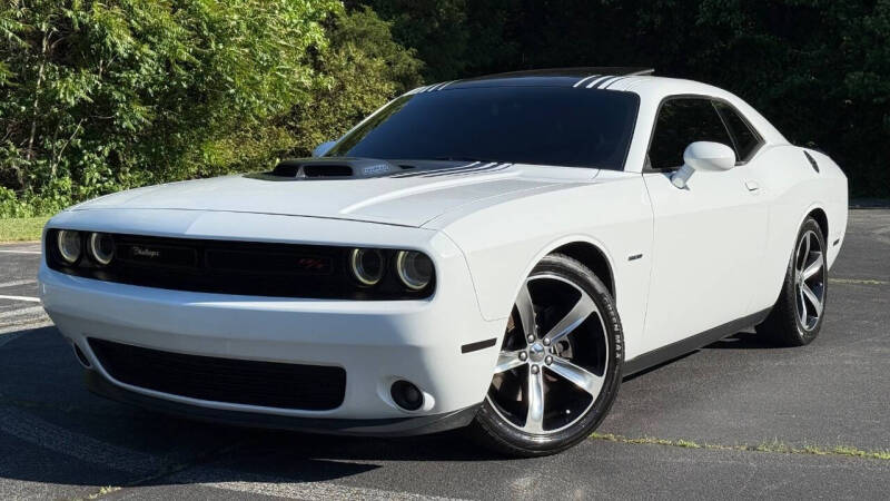 2016 Dodge Challenger R/T Shaker