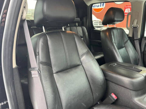 2013 Chevrolet Avalanche LT Black Diamond