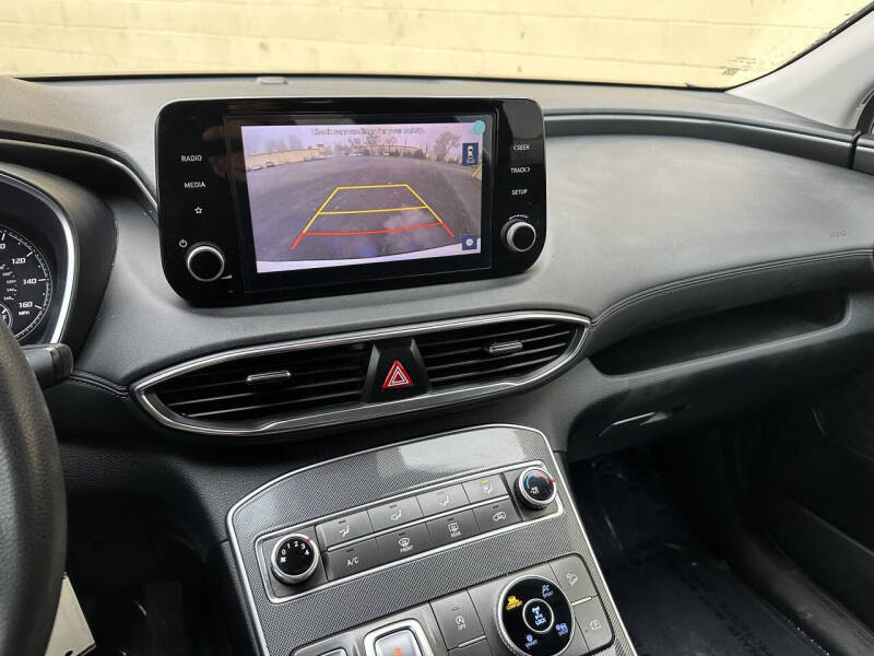 2021 Hyundai Santa Fe SE