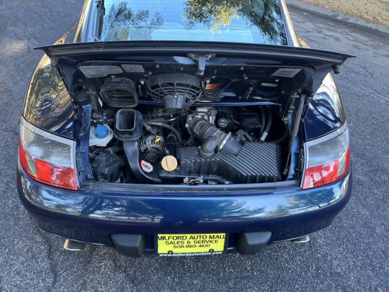 1999 Porsche 911 Carrera 4