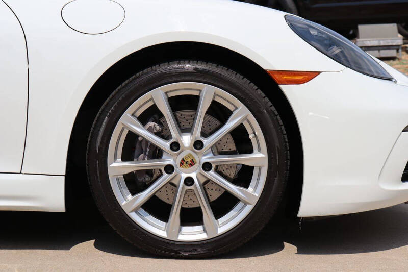 2019 Porsche 718 Cayman