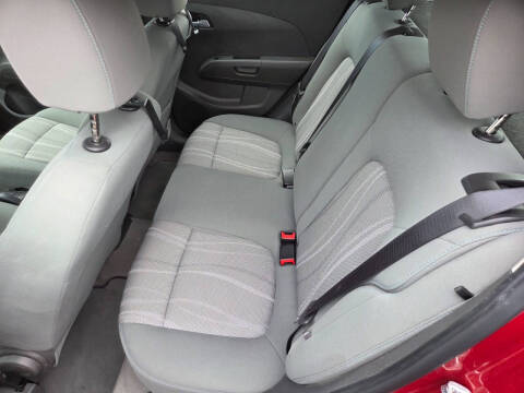 2016 Chevrolet Sonic LT Auto