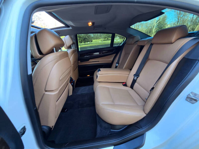 2013 BMW 7 Series 750Li xDrive