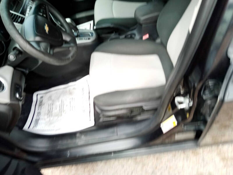 2011 Chevrolet Cruze LS