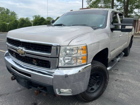 2009 Chevrolet Silverado 2500HD for sale at IMPORTS AUTO GROUP in Akron OH