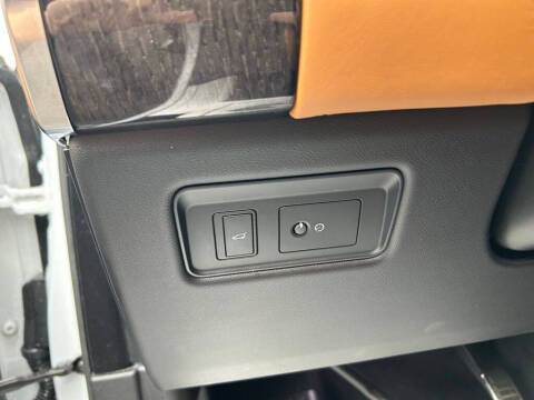 2020 Land Rover Range Rover Sport P525 HSE Dynamic