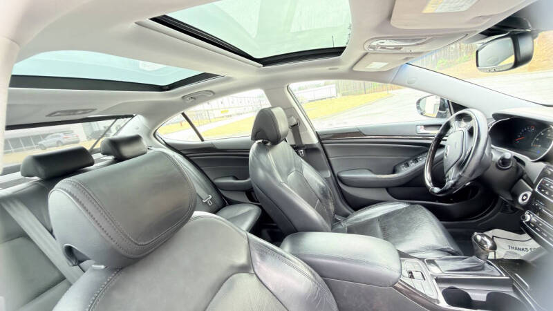 2014 Kia Cadenza Limited