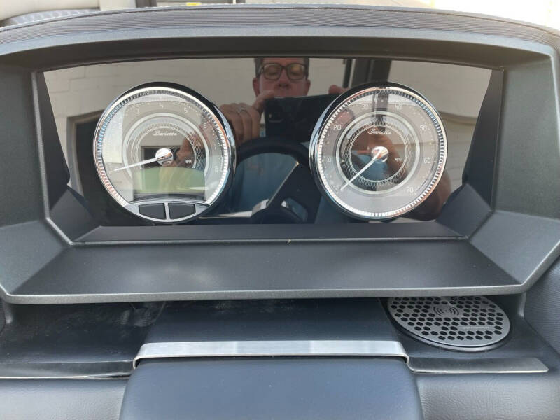 2024 Barletta Lusso 25UCA