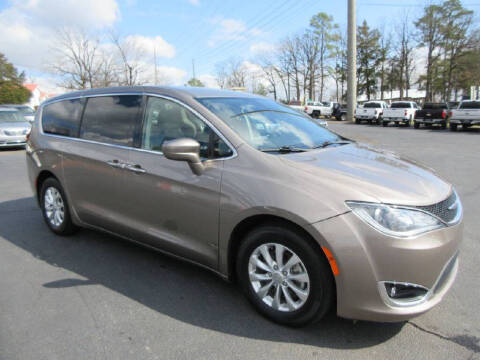 2018 Chrysler Pacifica Touring Plus